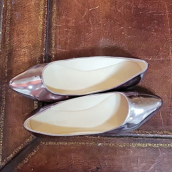 NINE WEST POINTED ROSE GOLD METALLIC SLIP-ON WOMEN"S FLAT SHOE - Picture 7 of 15